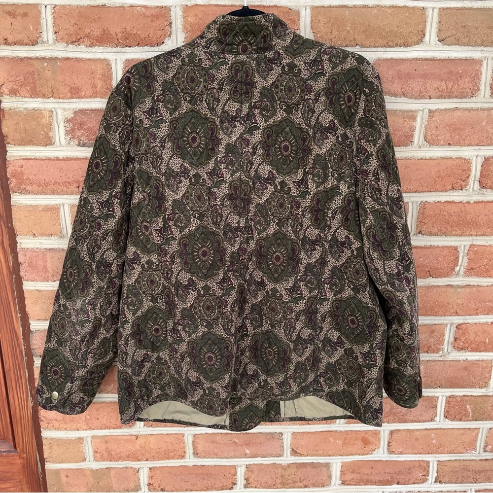 Patterned quilted jacket. 1X - Picture 2 of 11